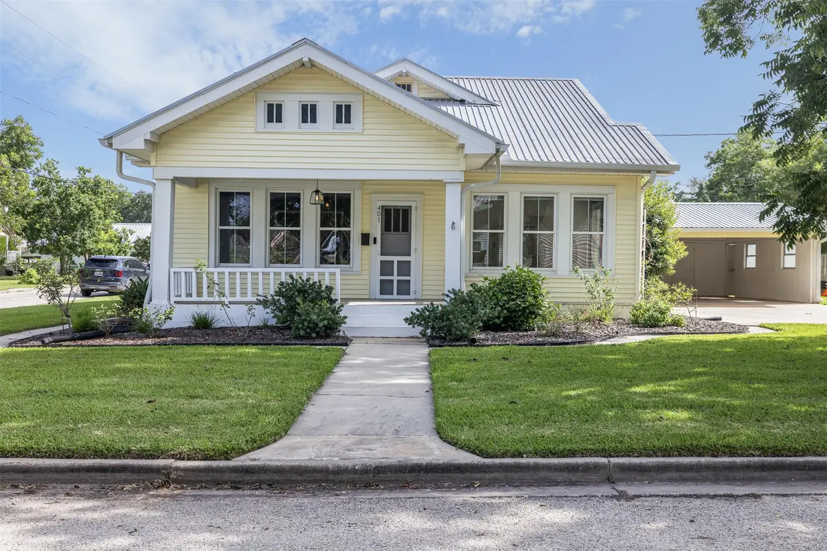 401 Bowie Street, Hallettsville, TX 77964 - #1