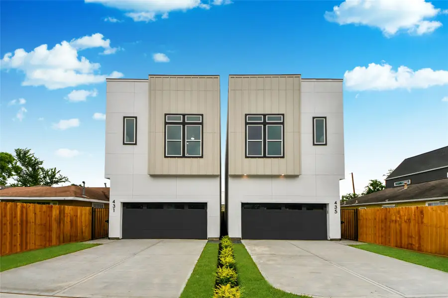 431 Neyland Street, Houston, TX 77022 - Image #2
