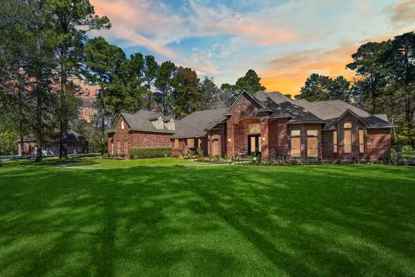 11302 Lake Forest Drive, Conroe, TX 77384