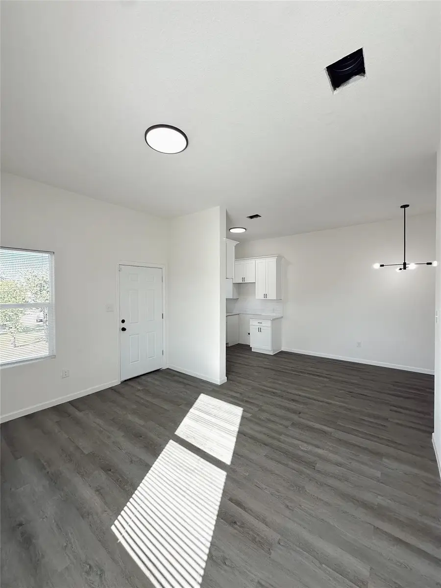 318 Tennessee Street, Houston, TX 77029 - #3