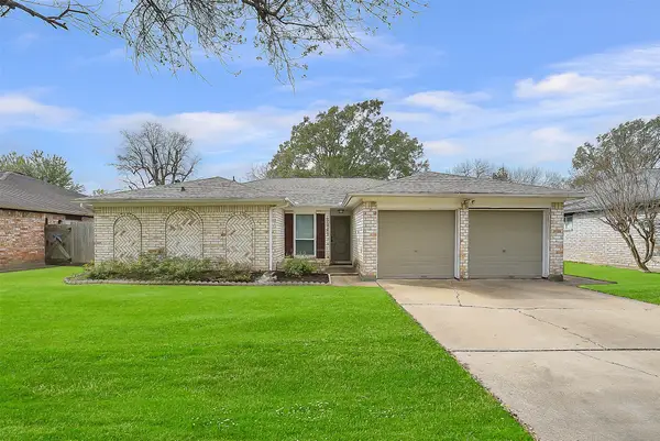 5347 Lincoln Green Drive, Katy, TX 77493