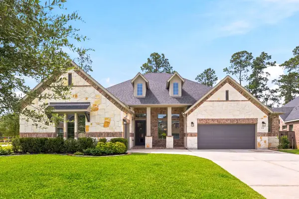 2021 Green Terrace Lane, Pinehurst, TX 77362