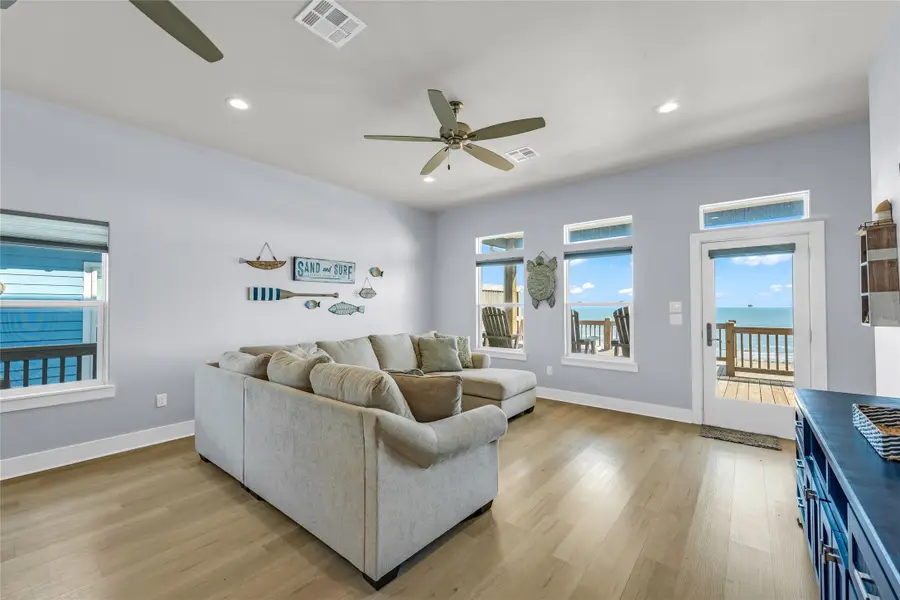 1240 Gulf Road, Crystal Beach, TX 77650 - #3