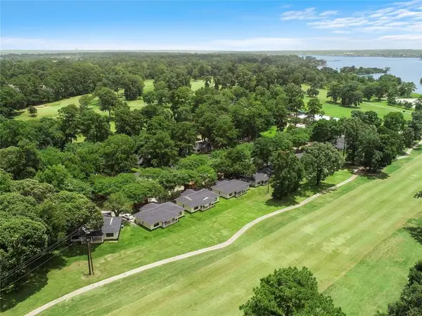 3555 Balboa Circle, Montgomery, TX 77356
