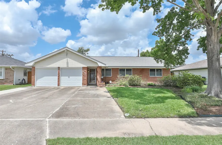2427 Willowby Drive, Houston, TX 77008 - #2