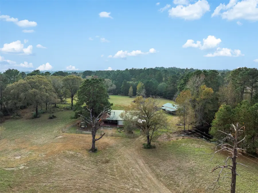 9445 County Road 132, Centerville, TX 75833 - Image #2
