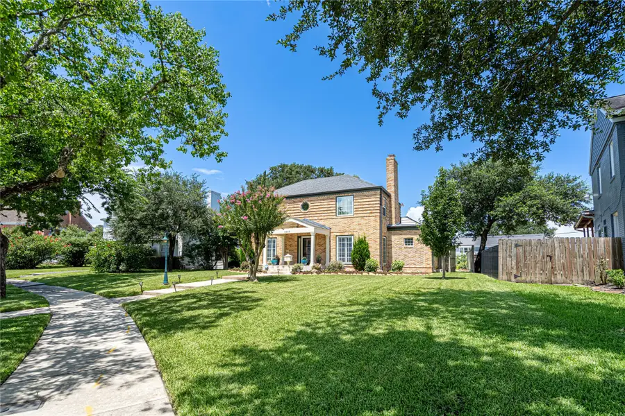 3217 Parkwood Drive, Houston, TX 77021 - Image #2