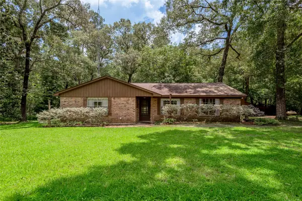 118 Pine Ridge Lane, Huntsville, TX 77340