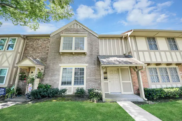10372 Hammerly Boulevard #25, Houston, TX 77043