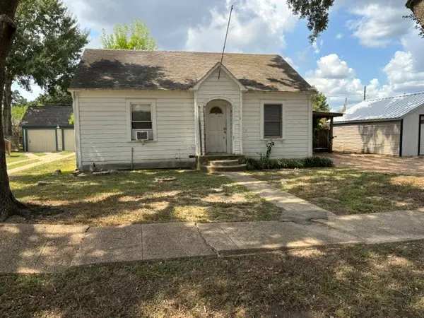 1110 San Jacinto Street, Rosenberg, TX 77471