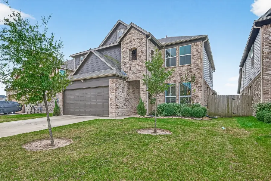 2723 Fawn Mountain Drive, Fresno, TX 77545 - #2