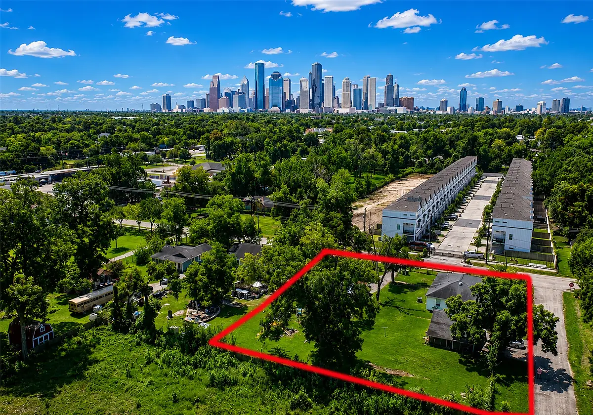 406 W Donovan Street, Houston, TX 77091 - #1