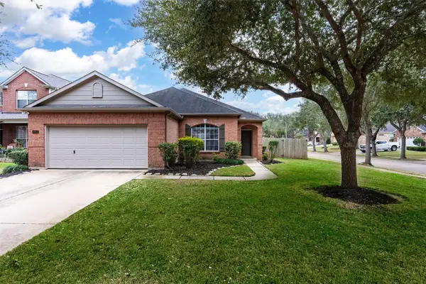 2815 Bay Springs View Court, Richmond, TX 77406