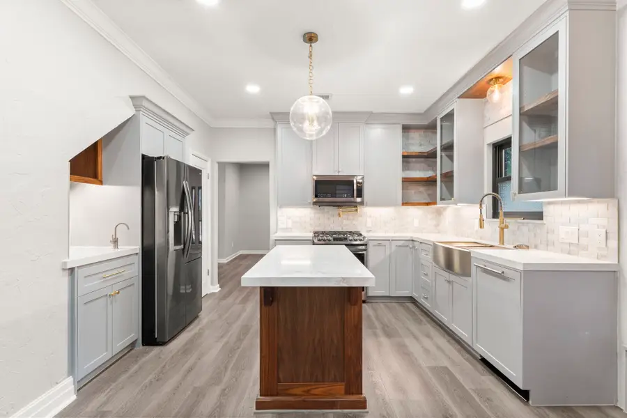 6415 Singing Creek Lane, Spring, TX 77379 - Image #2