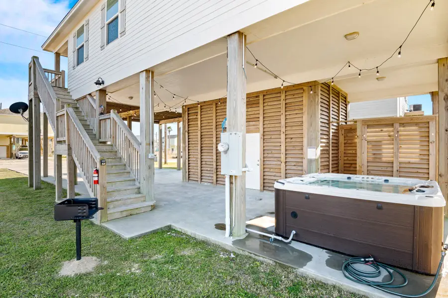 3275 Hidden Gold, Crystal Beach, TX 77650 - Image #2