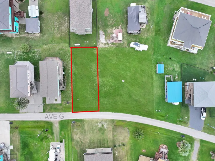 1966 Avenue G, Crystal Beach, TX 77650 - #2