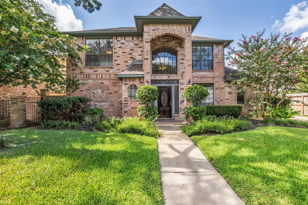11727 Pecan Creek Drive, Houston, TX 77043 - #1