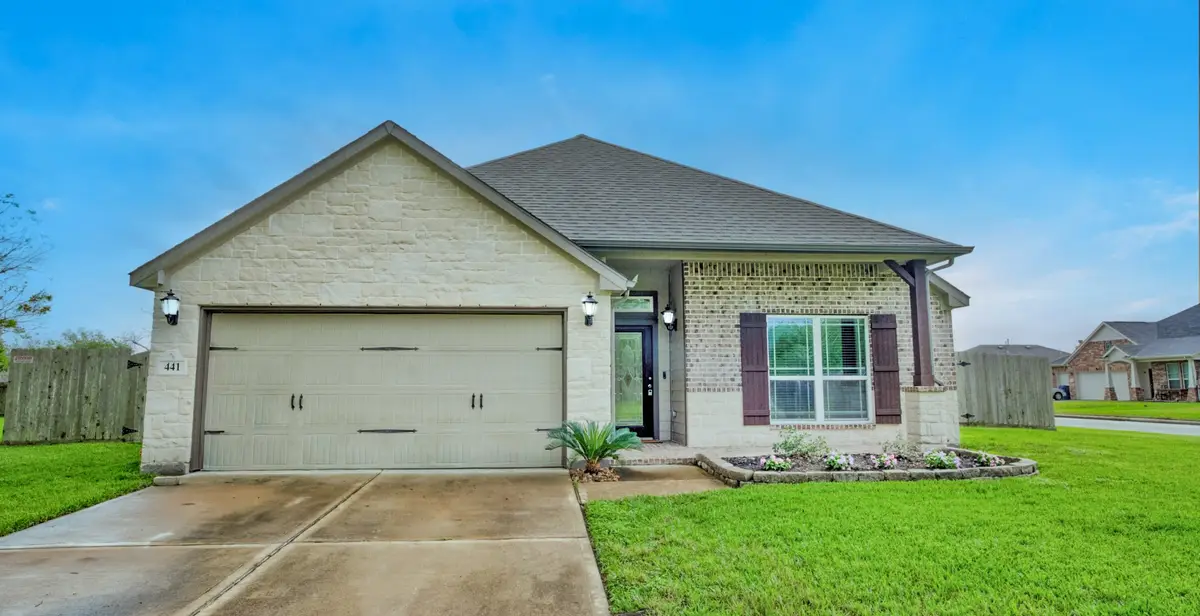 441 Countryside Drive, West Columbia, TX 77486 - #1