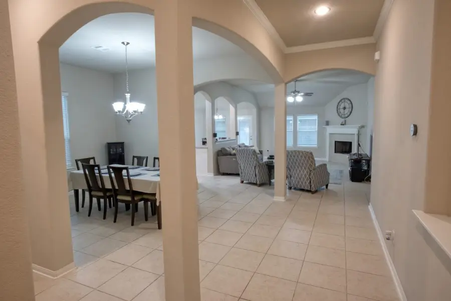441 Countryside Drive, West Columbia, TX 77486 - #2