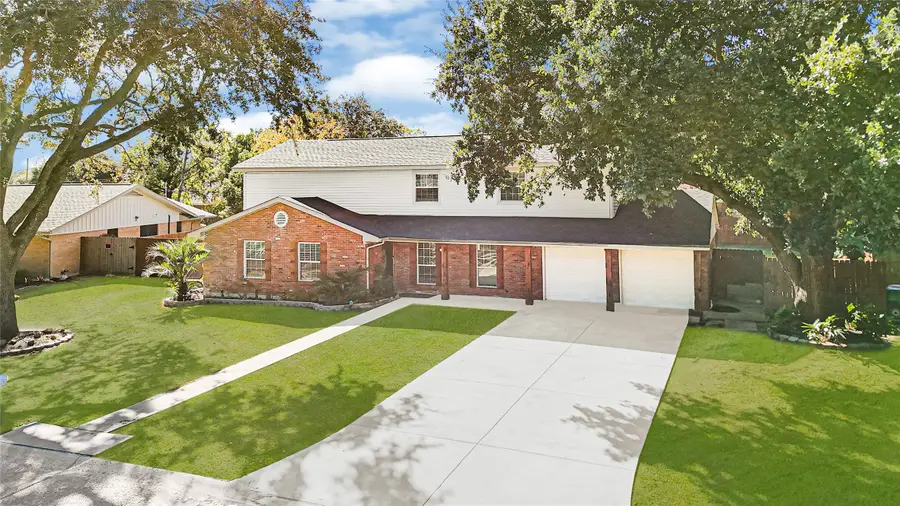 5007 Inverness Drive, Baytown, TX 77521 - Image #2