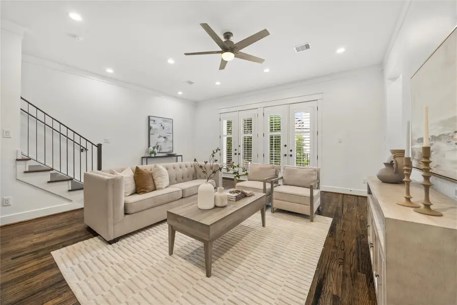 1115 W 15th Street, Houston, TX 77008 - #2