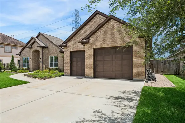 2607 Letrim Street, Pearland, TX 77581