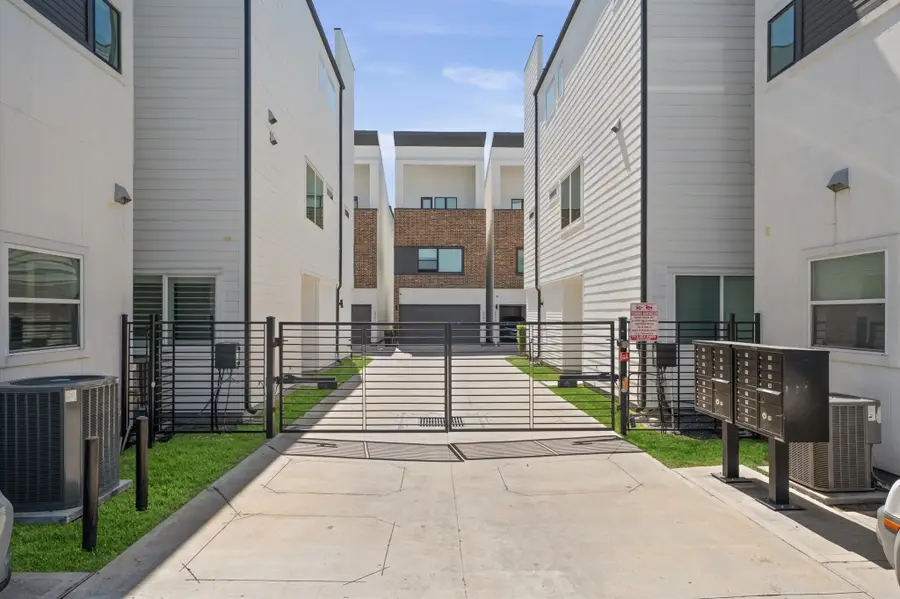 5827 Dolores Street, Houston, TX 77057 - #3