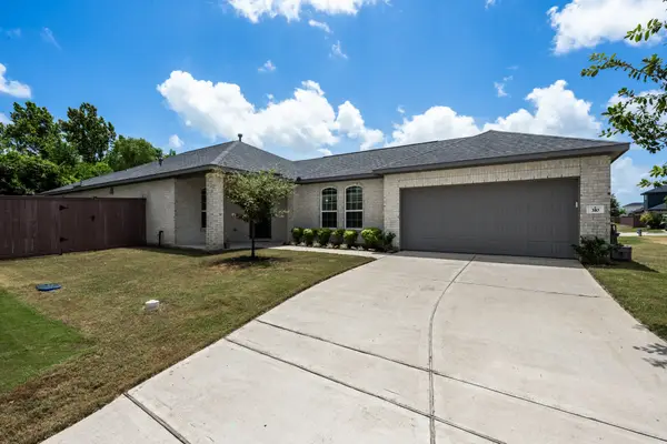 310 Barred Owl Court, Clute, TX 77531
