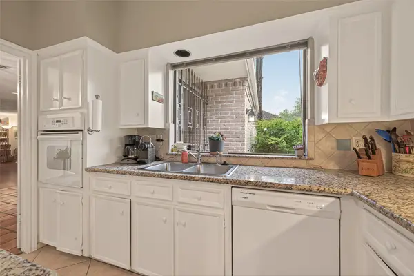 11614 Cedar Creek, Houston, TX 77077