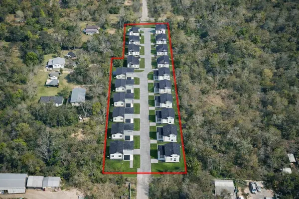 6423 Grove Heights Drive, Houston, TX 77091