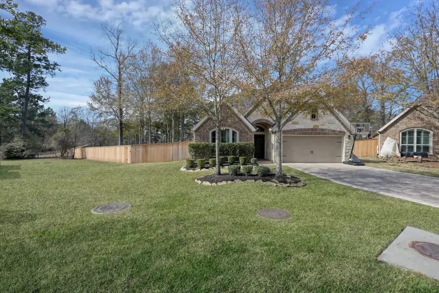 248 Soaring Pines Place, Montgomery, TX 77316 - Image #3
