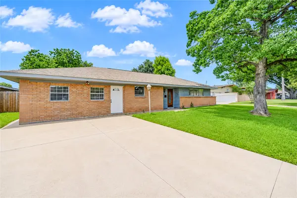 7543 Wilmerdean Street, Houston, TX 77061