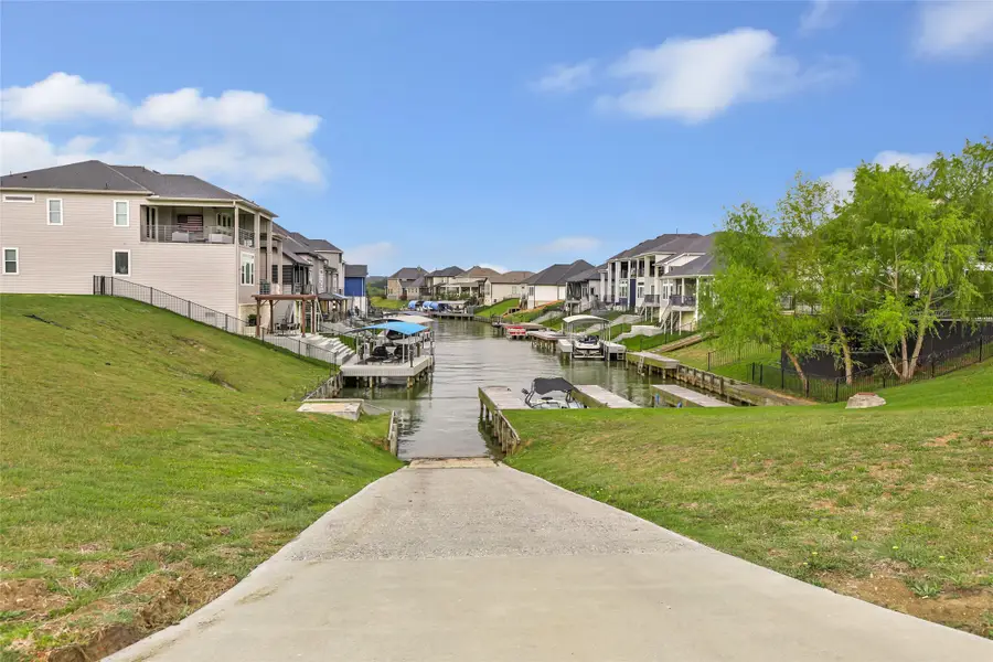 10776 S Lake Mist Lane, Willis, TX 77318 - #2