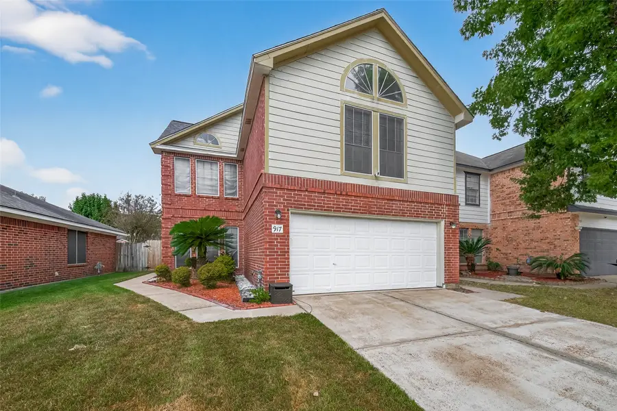 917 Hartman Drive, Baytown, TX 77521 - Image #3