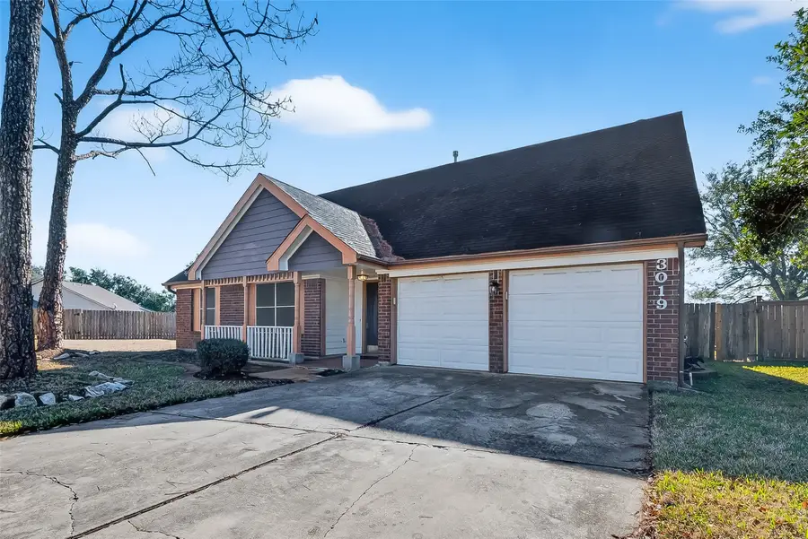 3019 Lotus Lane, Pearland, TX 77584 - Image #2