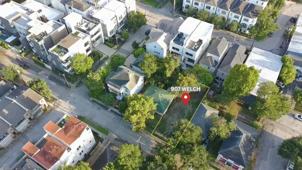 907 Welch Street, Houston, TX 77006