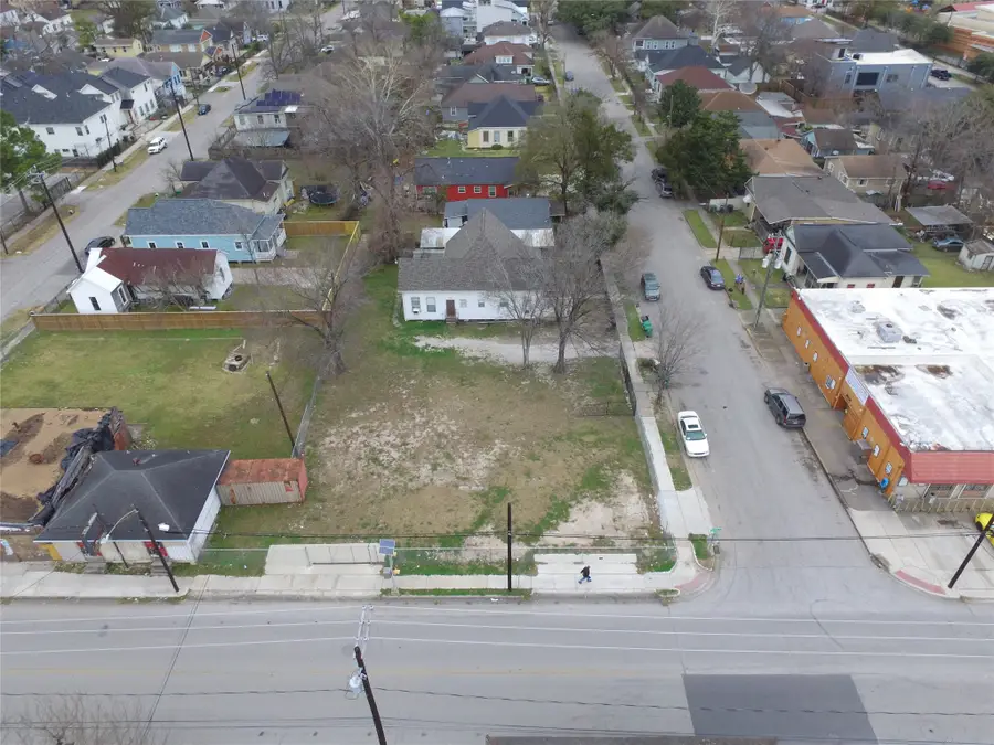 1903 Chapman Street, Houston, TX 77009 - #2