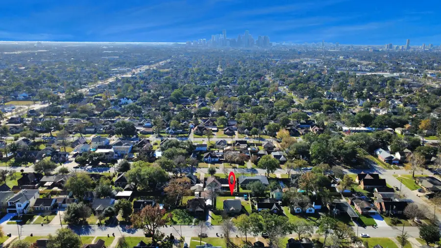 516 Eleanor Street, Houston, TX 77009 - Image #3