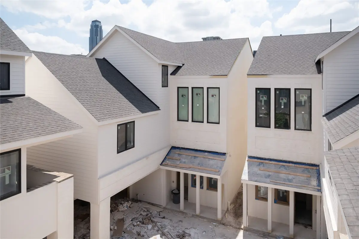 5409 Chevy Chase #B, Houston, TX 77056 - #1