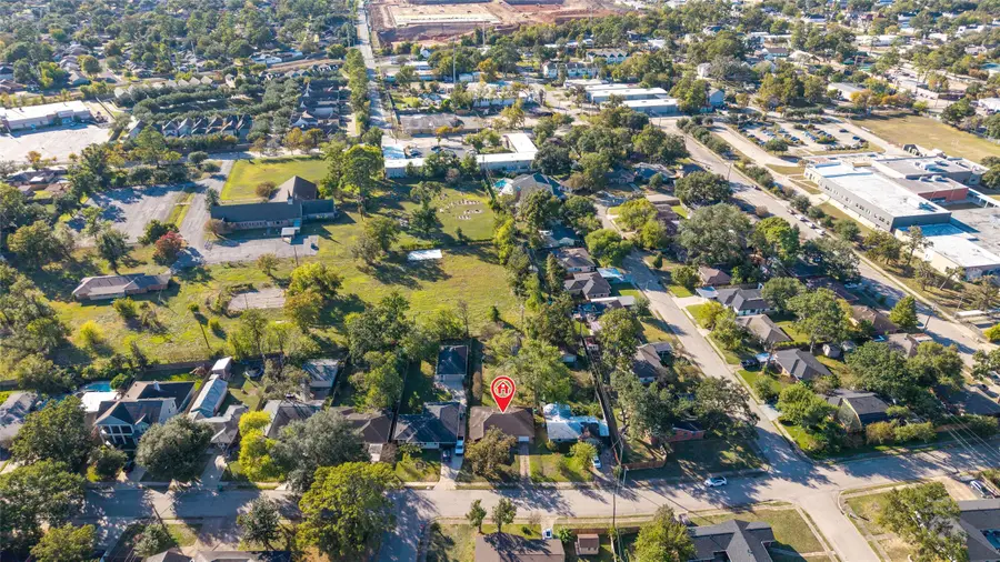 4801 Sanborn Drive, Houston, TX 77092 - #2