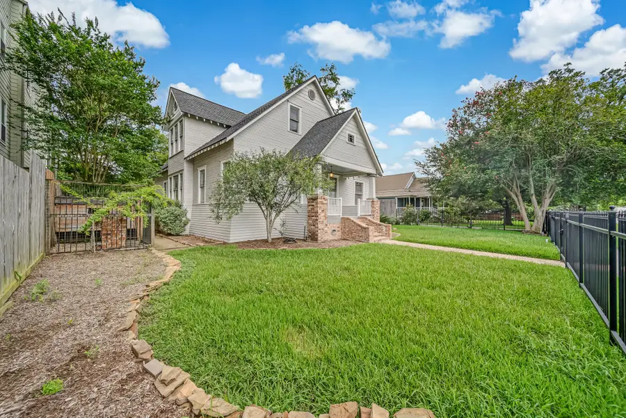 2009 Arlington Street, Houston, TX 77008 - #2