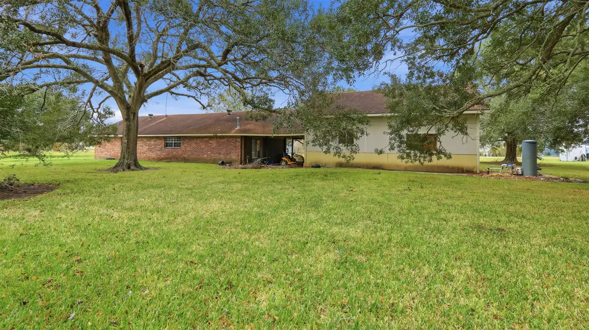 4464 County Road 138e, Alvin, TX 77511 - Image #1