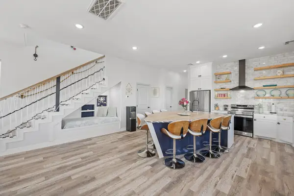 1003 Seashell Drive, Surfside Beach, TX 77541