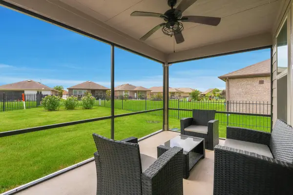 3311 Golden Eagle Way, Richmond, TX 77469