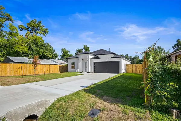 5526 Hartwick Road, Houston, TX 77016