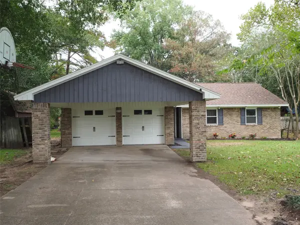 12519 Woodlake Street, Pinehurst, TX 77362