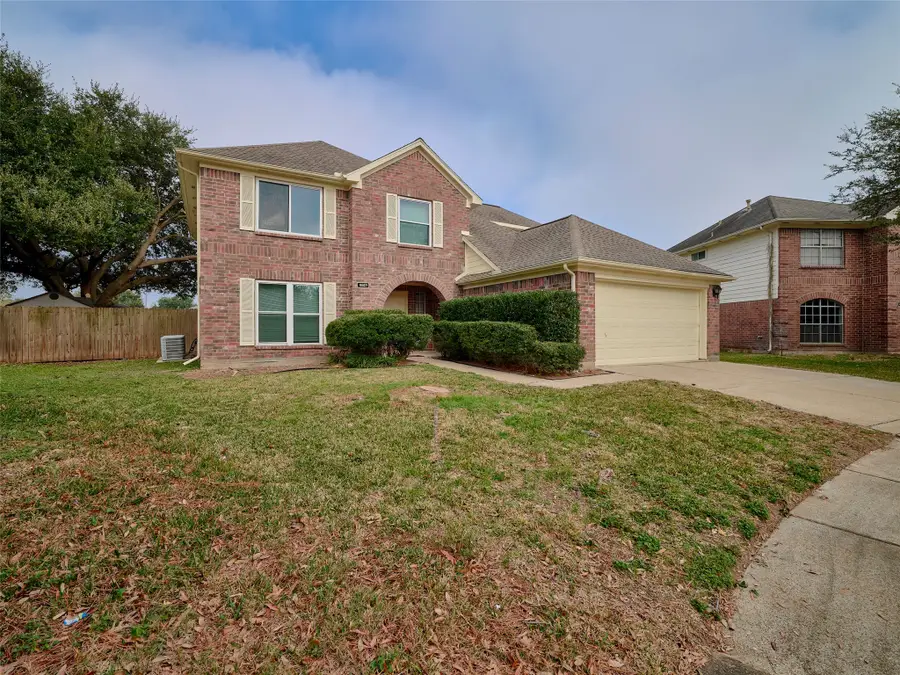 4801 E Columbary Drive, Rosenberg, TX 77471 - Image #2
