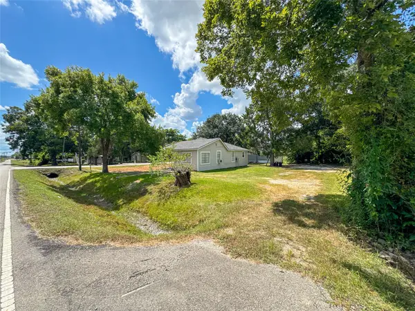 12816 Mykawa Road, Brookside, TX 77581