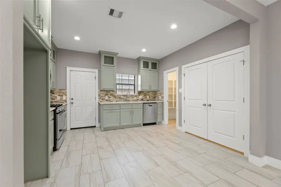 6501 Stratton Street, Houston, TX 77023 - Image #3