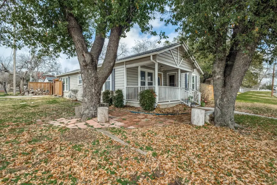 131 Milton Street, Lewisville, TX 75057 - #2